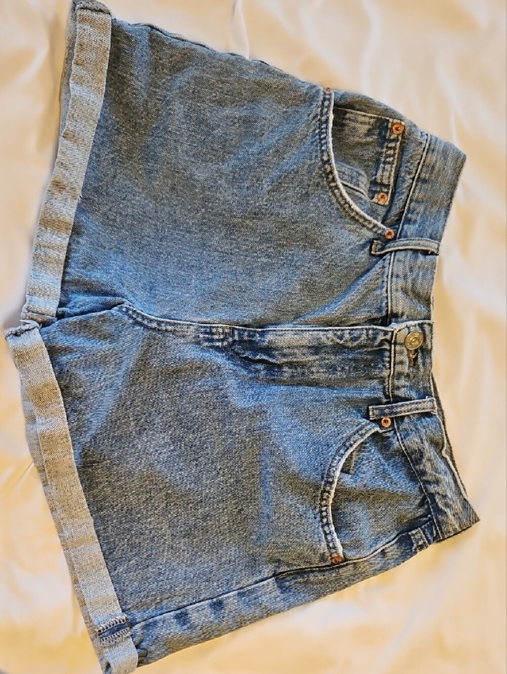 BDG  "Mom" High-rise Denim Shorts Size 29  !CLEARANCE! - Picture 3 of 13